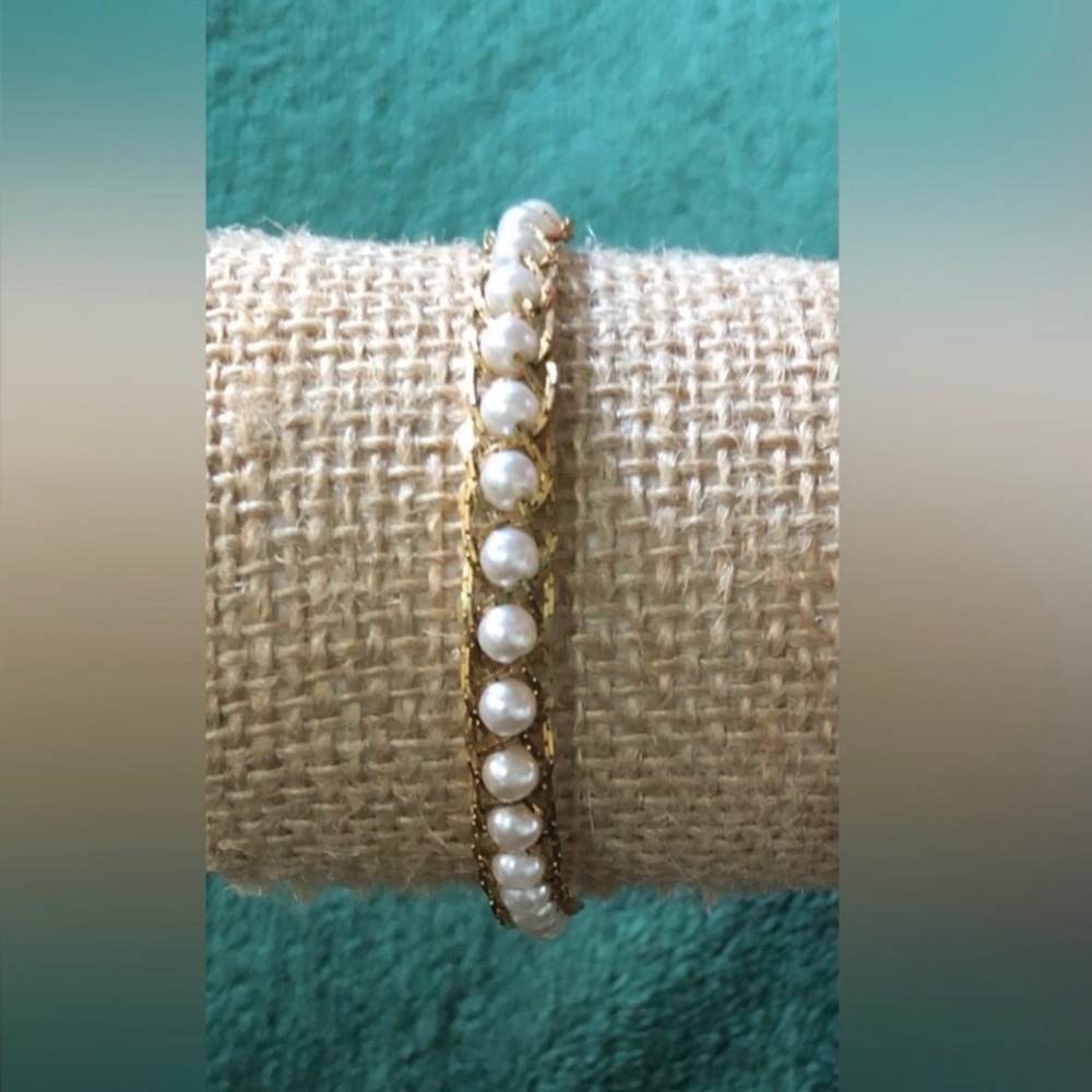 Vintage Napier Faux Pearl Necklace and Bracelet w/Intertwined Chains - Picture 9 of 13